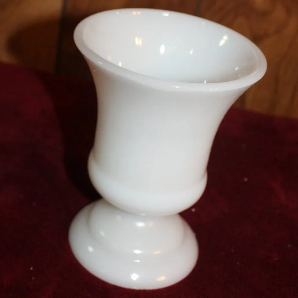 Vintage Napco Milk Glass Pedestal Vase 1190 USA